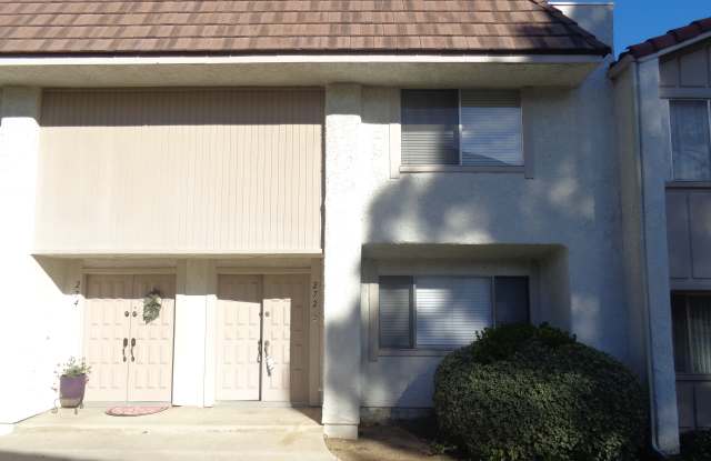 272 Green Moor Pl - 272 Green Moor Place, Thousand Oaks, CA 91361