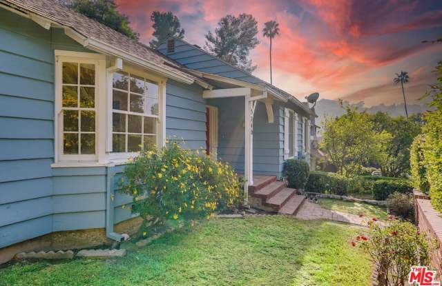 3246 Benda St - 3246 Benda Street, Los Angeles, CA 90068