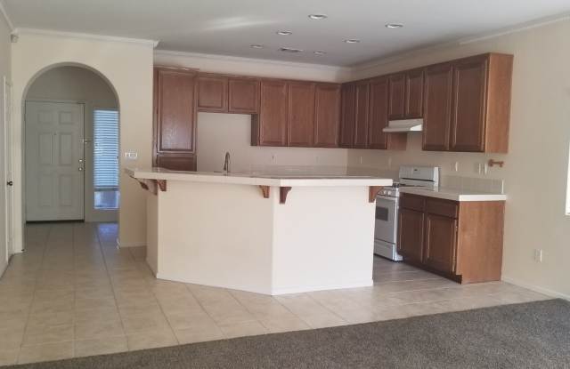 Single Story 3 Bedroom in Paseo Del Sol Gallery 4