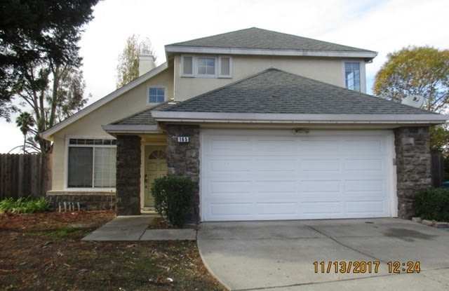Two Story Home in Vallejo, CA Near the Fairgrounds... photos photos