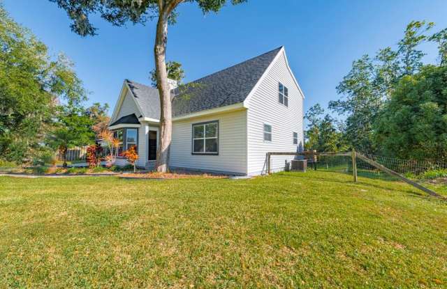 30746 FAIRVIEW AVENUE Gallery 2