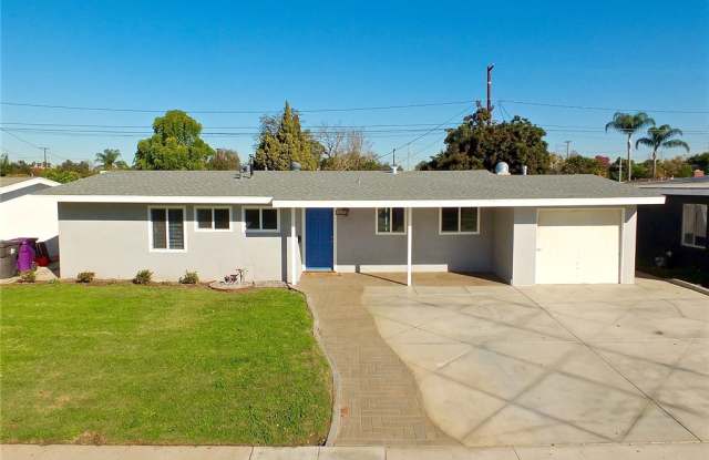 6829 E Almada Street Gallery 3