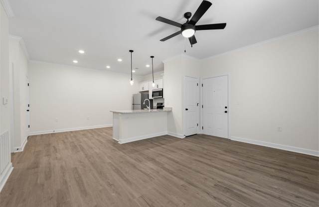 195 Eddings Road Gallery 3