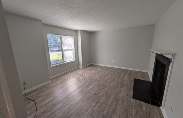 4021 Whirlaway Court Gallery 4