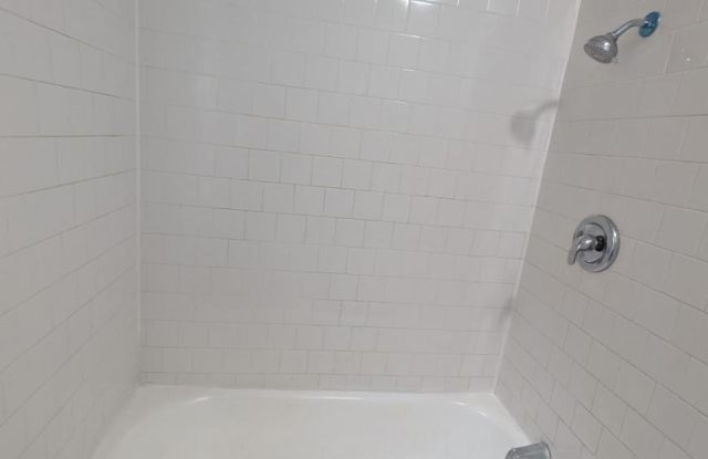 3438 W Foster Ave photos photos