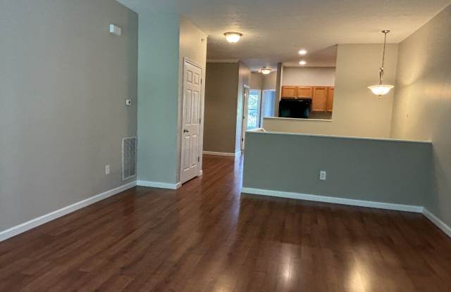 1054 Reserve Way Gallery 4