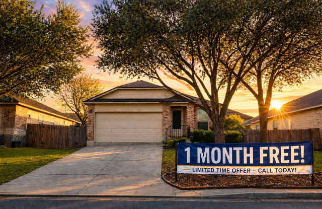 Beautiful home in Stonecreek - 10354 Oakwood Crest, Bexar County, TX 78245