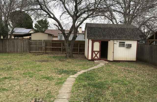 5604 Oregon Trail Court Gallery 3
