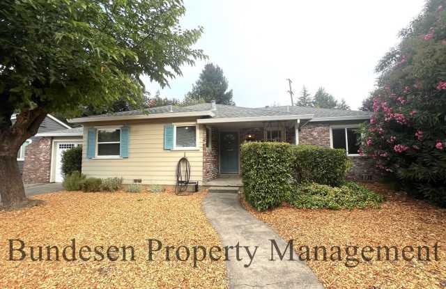 3237 Midway Drive photos photos