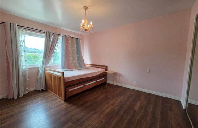 17114 Ridge Park Drive Gallery 2