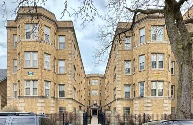 4825 Springfield photos photos