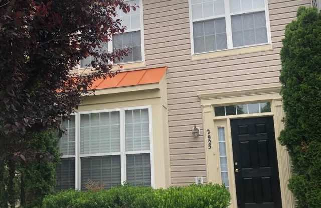 2925 ROTTERDAM Loop photos photos 2925 ROTTERDAM Loop photos photos