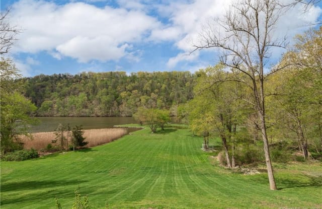 70 Lake Lillinonah Road South - 70 Lake Lillinonah Road South, Litchfield County, CT 06752