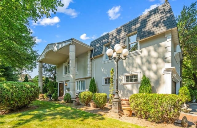 254 Fort Hill Road - 254 Fort Hill Road, Westchester County, NY 10583