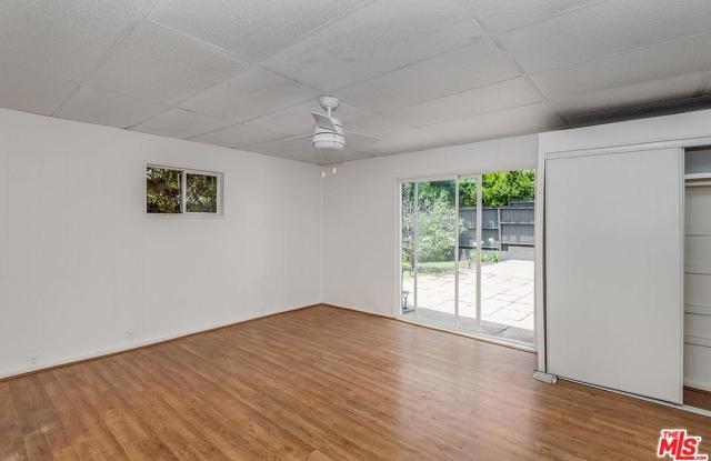 434 14TH Street Gallery 4