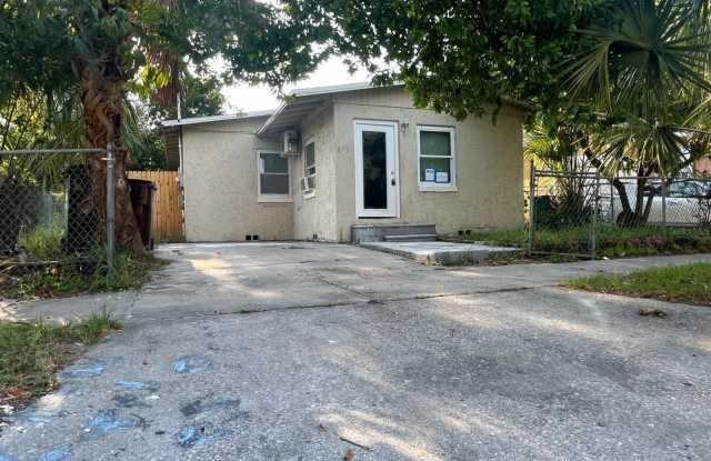 715 QUILL AVENUE photos photos