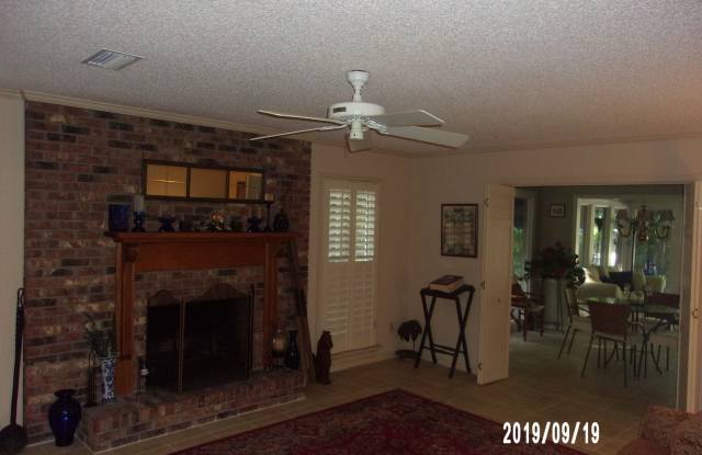 4645 Glynwoods Ct Gallery 2