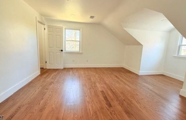 589 Eder Ave photos photos