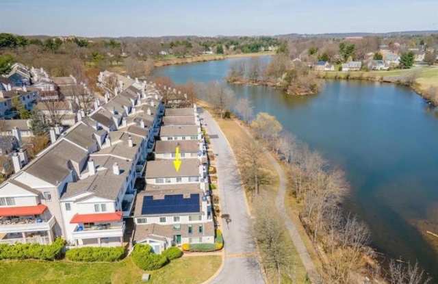 9804 ISLANDSIDE Drive Gallery 2