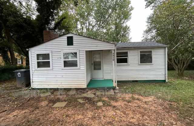 3910 Honan Dr Gallery 1