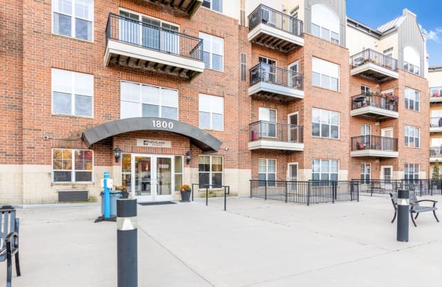 1800 Graham Avenue West - 1800 West Graham Avenue, St. Paul, MN 55116