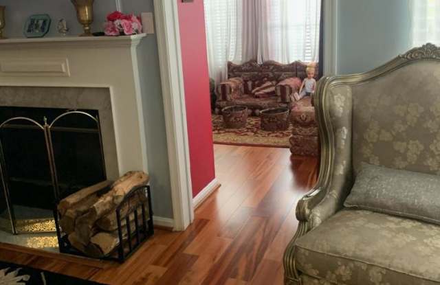6004 MERSEY OAKS WAY Gallery 2
