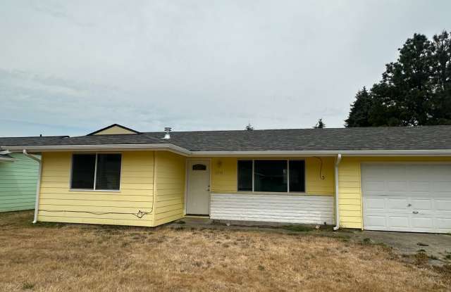 2-Bedroom Duplex with Garage – Close to JBLM & Olympia photos photos