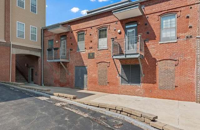 4 Powder Mill Sq # 107 Gallery 2