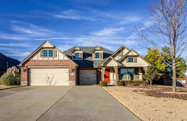 Beautiful 3 Bedroom House With Office In Jenks School District! Gallery 1