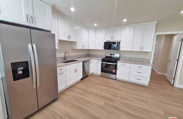 1449 Butler Ave photos photos