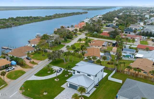 3001 John Anderson Drive photos photos