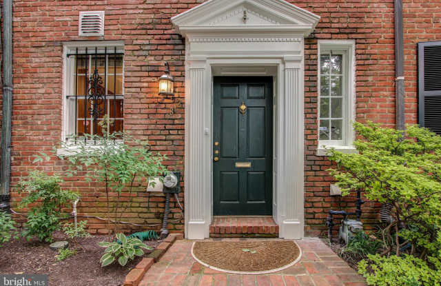 1612 34TH STREET NW - 1612 34th Street Northwest, Washington, DC 20007