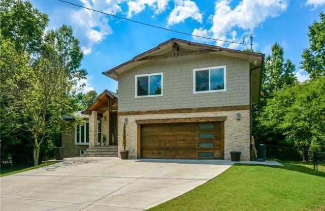 2116 Strasburg Court Gallery 3