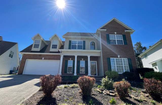 3bd/2.5bth Karns Home with HUGE bonus room photos photos