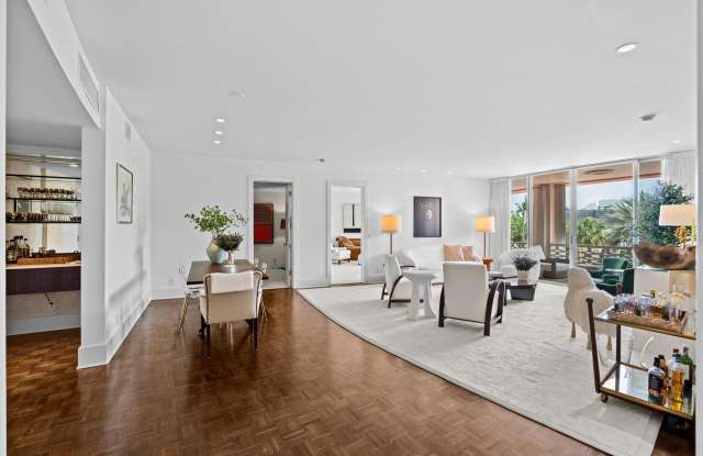 315 S Lake Drive Gallery 3