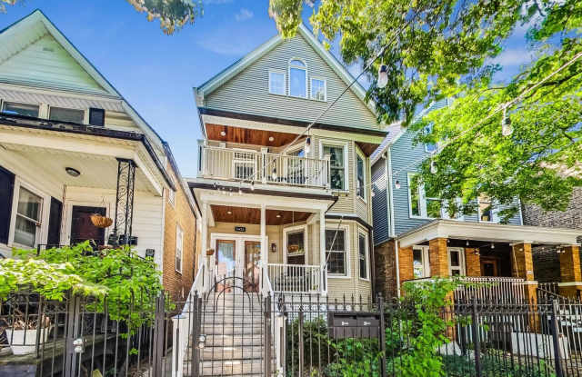 3452 N Leavitt Street photos photos 3452 N Leavitt Street photos photos