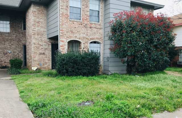 3516 SmithBarry Rd. - 3516 Smith Barry Rd, Pantego, TX 76013