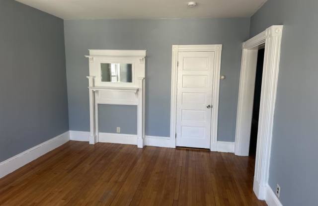 7 Gayland St. Gallery 2