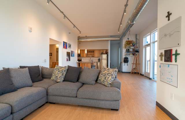 100 East Second Street #403, Unit 403 Gallery 2