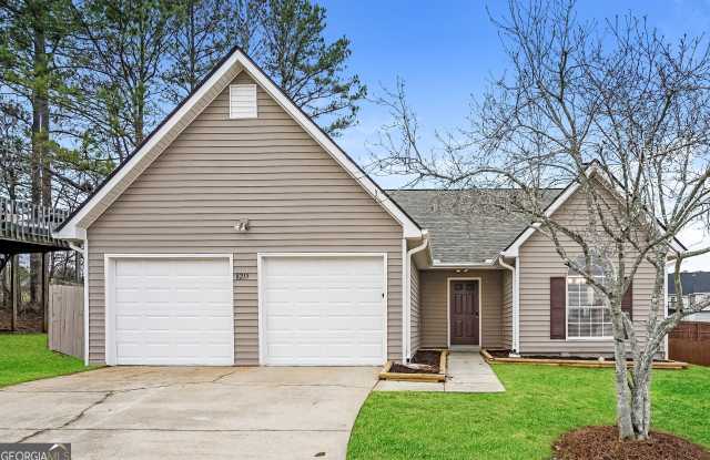 8213 Mountain - 8213 Mountain Pass, Riverdale, GA 30274