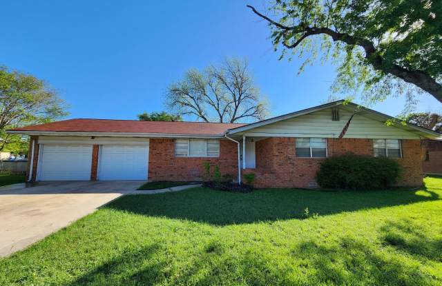 No Carpet / Tons of Upgrades / Fridge Included/ Fenced in Yard / CISD photos photos