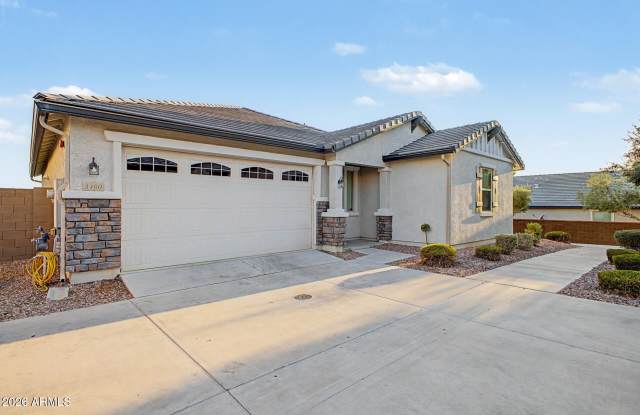 1460 N Banning Gallery 2