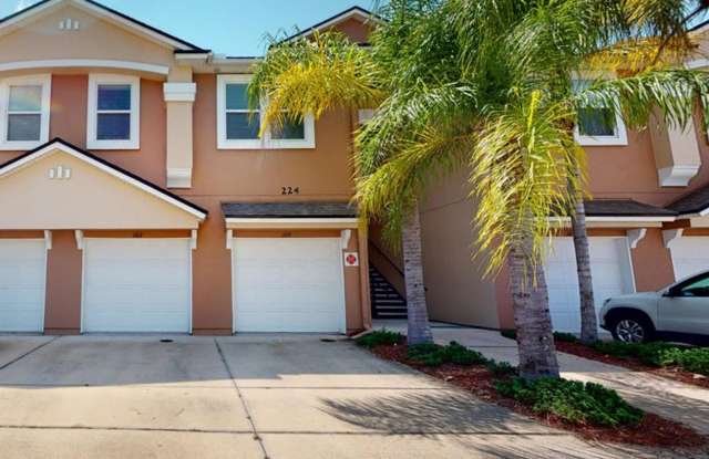 Chic 3-Bed, 2-Bath Condo in Greenstone at Aberdeen! photos photos