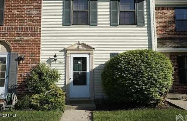 254 Bromley Place photos photos