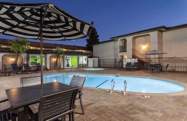 The 5800 Apartment Homes photos photos