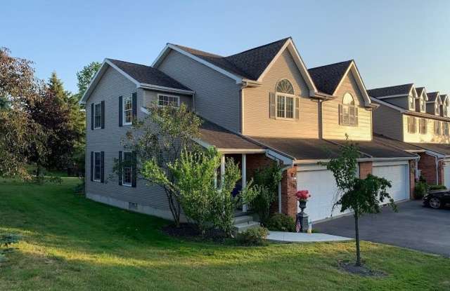 1701 Forest Edge Drive photos photos