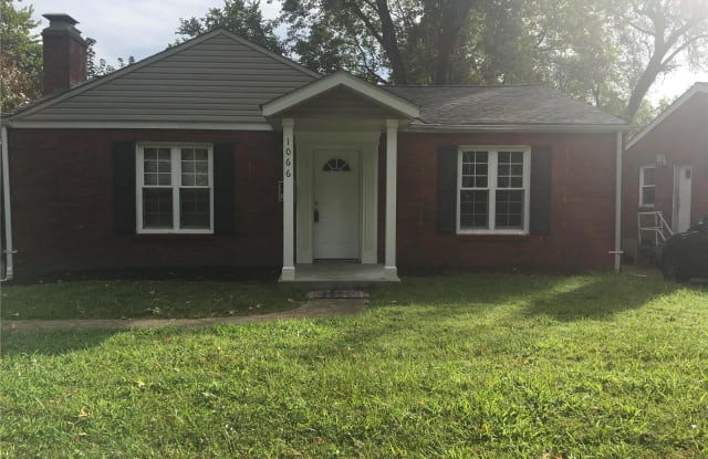 1066 Mona - 1066 Mona Drive, University City, MO 63130