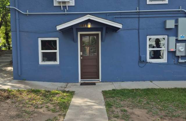 FREE PETS & UTILITIES BUNDLED! Walk to School of Mines from this Prime 2BR Golden Apt photos photos