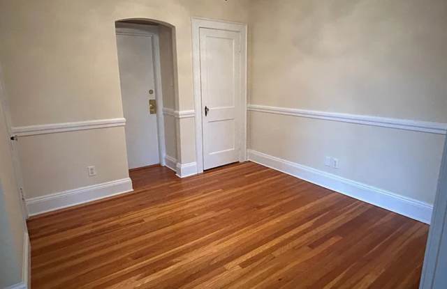 134 Salem St Apt 9 Gallery 2
