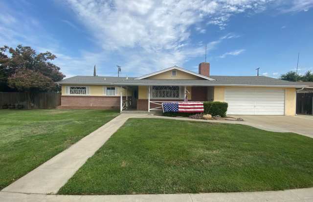 Cozy Home for rent in Tulare photos photos